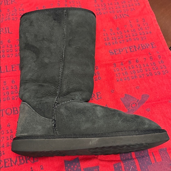 UGG Black Suede Footwear - Picture 8 of 10